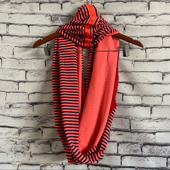 Lululemon Vinyasa Scarf Classic Stripe Light Flare Inkwell - Picture 6 of 8